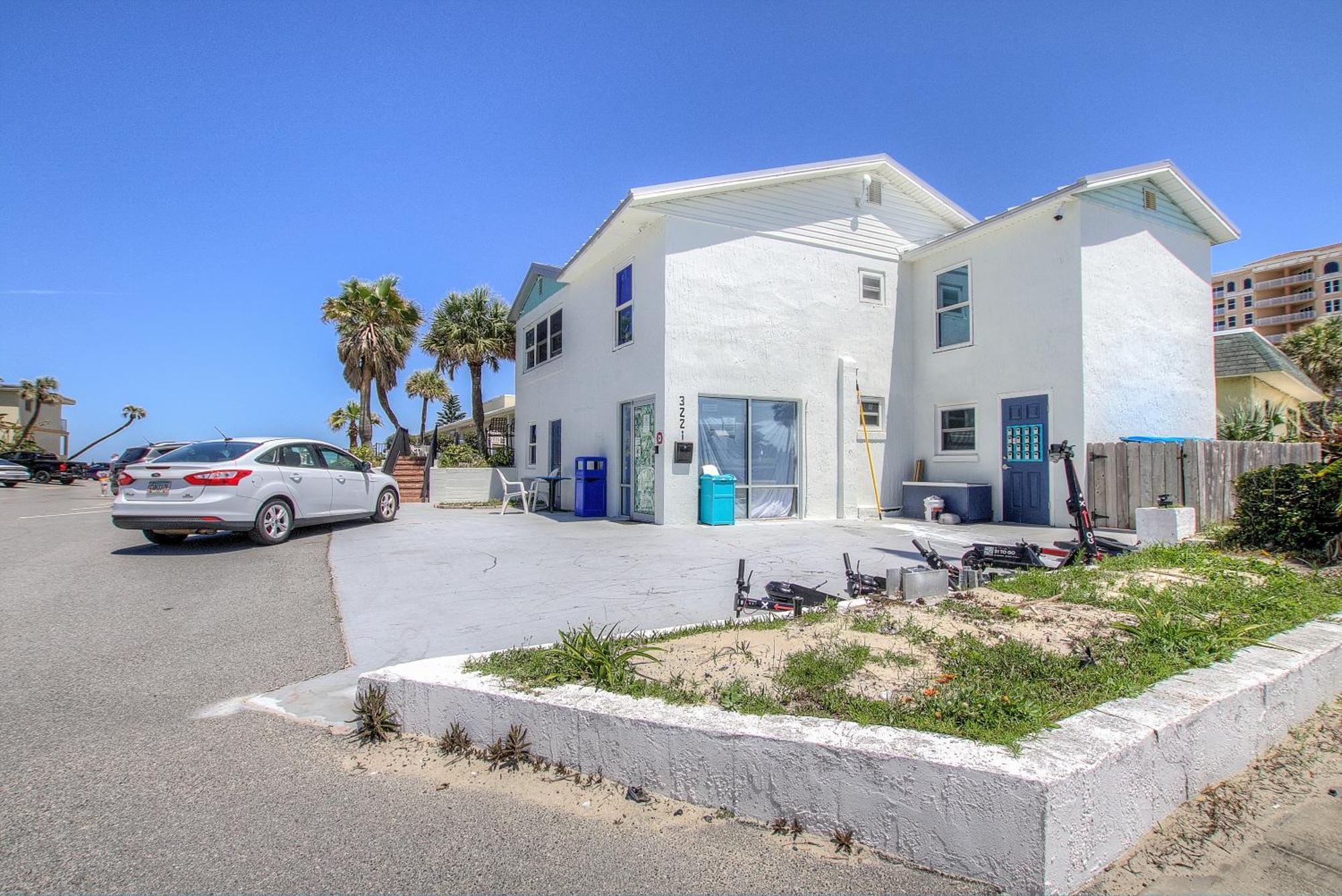 Daytona Shores Inn And Suites Daytona Beach Shores Exterior photo