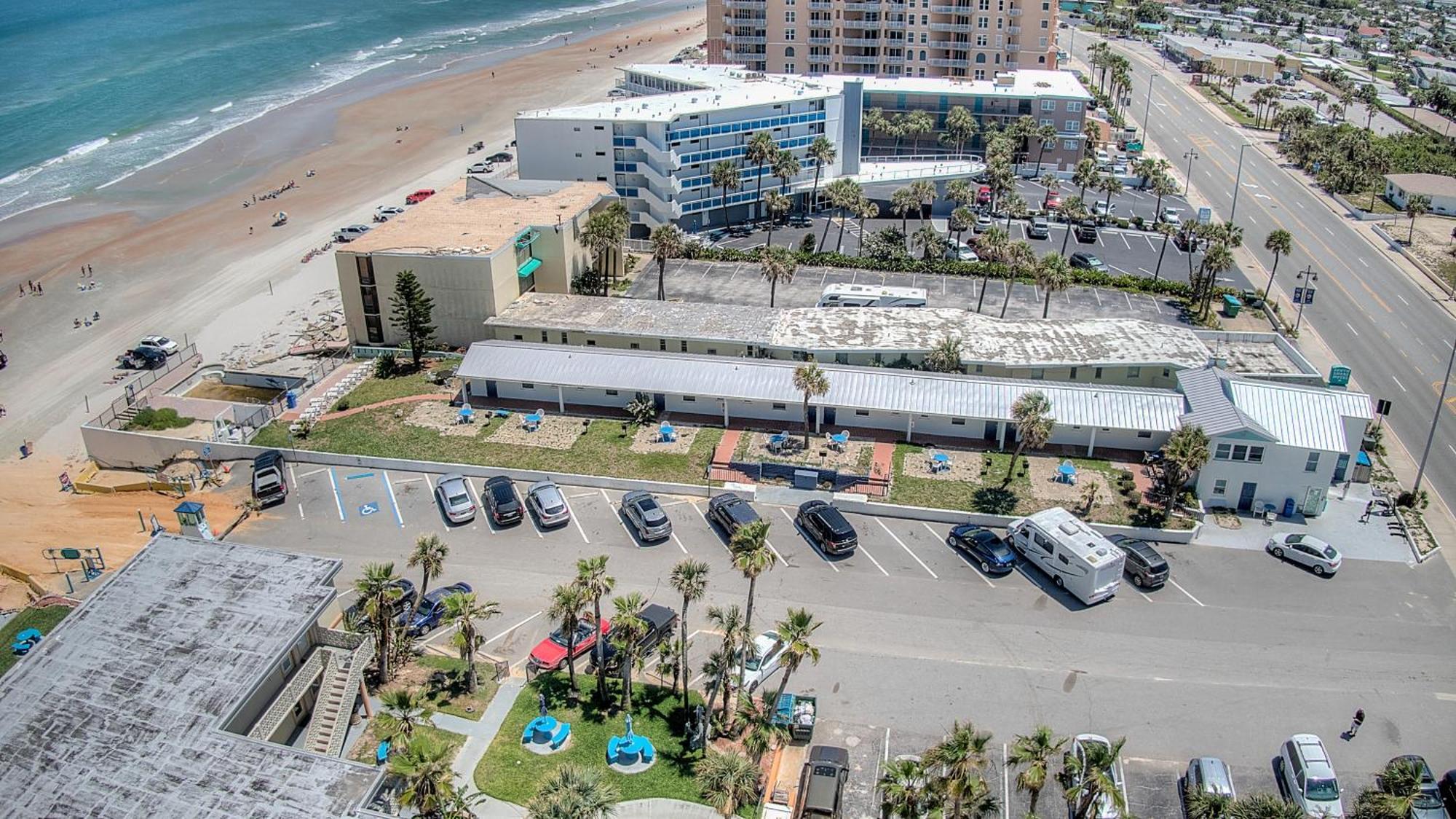 Daytona Shores Inn And Suites Daytona Beach Shores Exterior photo